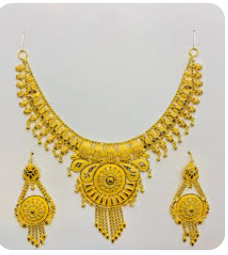 Gilded Heritage Kundan & Pearl Suite