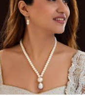 Royal Pearl & Gold Filigree Necklace