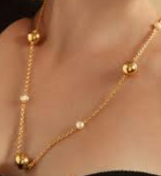 Gilded Heritage Kundan & Pearl Suite