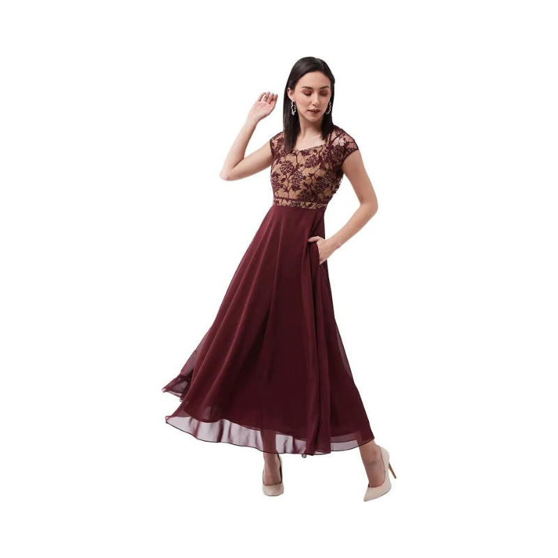 Women's Elegant Maroon Maxi Gown – Embroidered Bodice with Flowing Chiffon Skirt