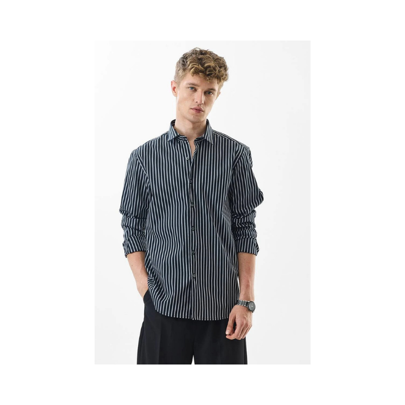 Men's Monochromatic Vertical Striped Long Sleeve Button-Down Shirt